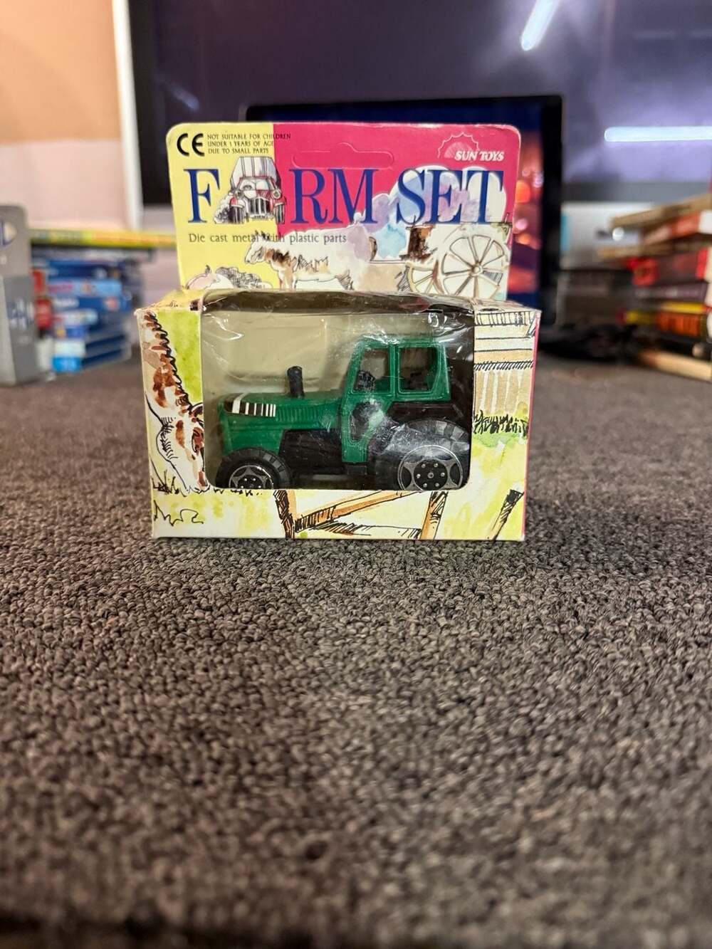 Sun Toys Farm Set Green Tractor Die Cast Metal Collectible Toy